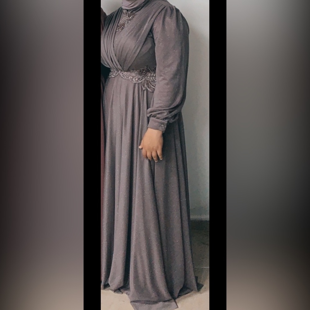 Elegant Women's Long Sleepwear Gown in Dusty Mauve